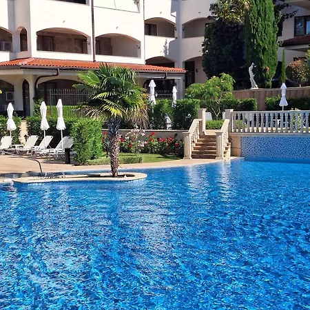 Apartment каса реал с 2 спальнями *