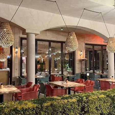 каса реал с 2 спальнями アパート