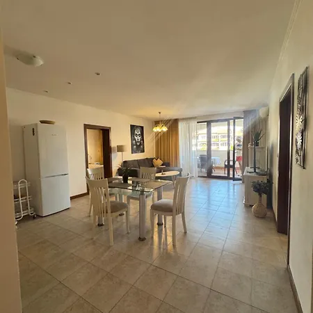 каса реал с 2 спальнями アパート スヴェティ・ヴラス